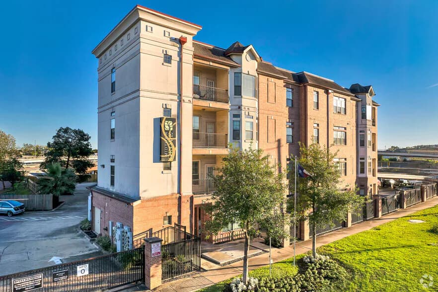 Midtown Grove in Houston, Texas