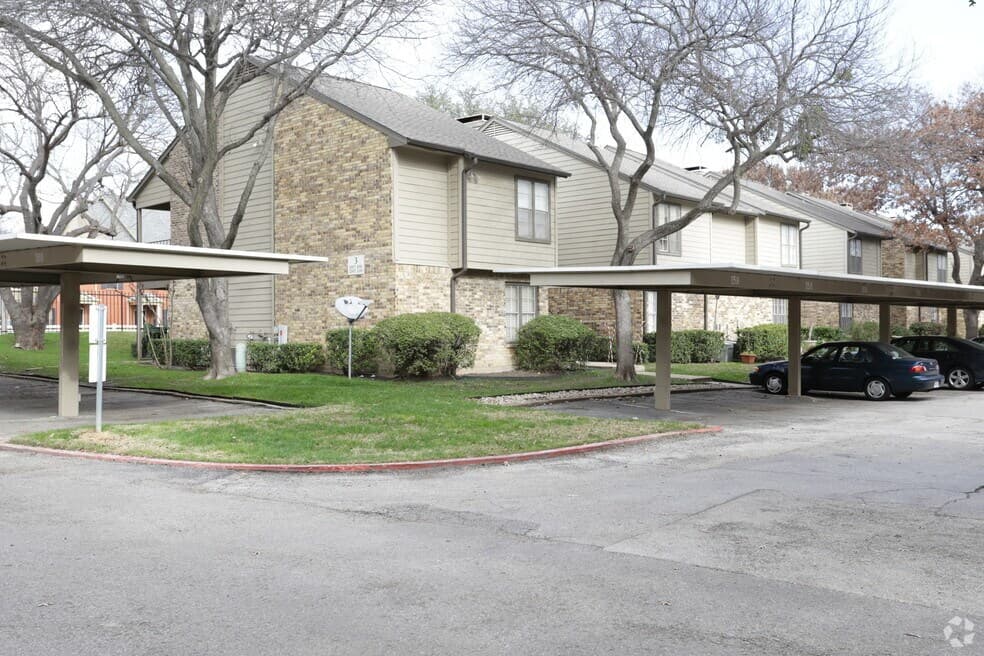 Prestonwood Green Condos — photo 4