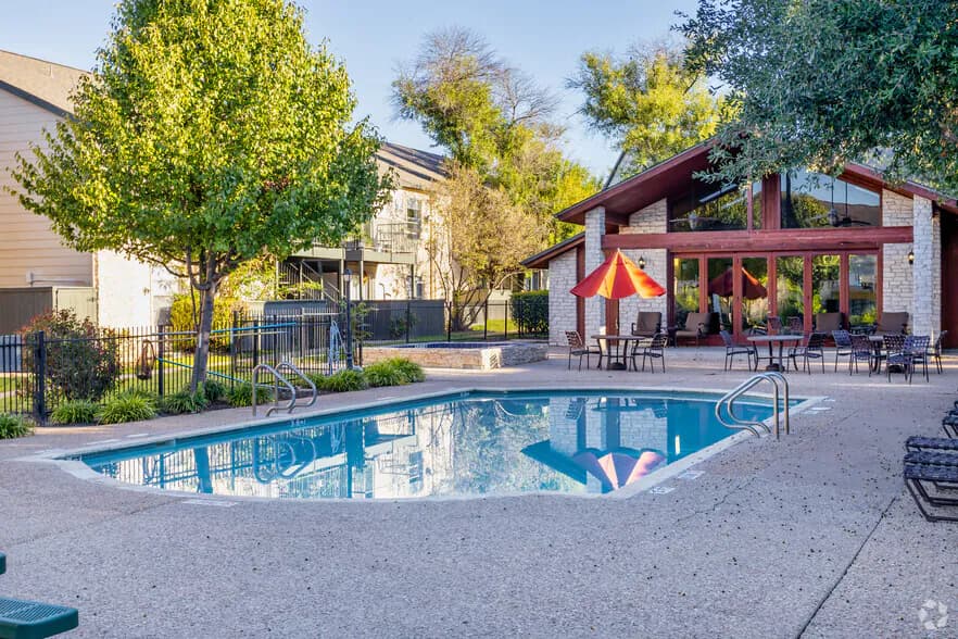 Pebble Creek Apartments in Austin, Texas