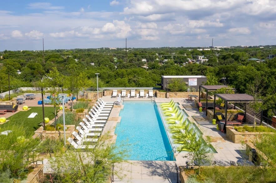 Fifteen15 South Lamar Apartments in Austin, Texas