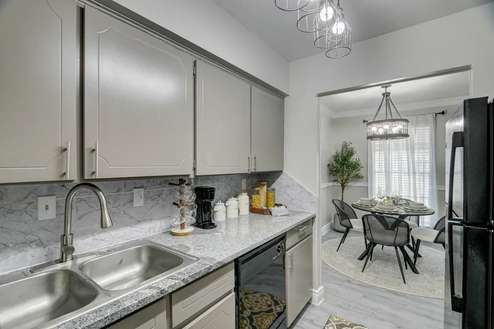 San Marino Apartments in Houston, Texas