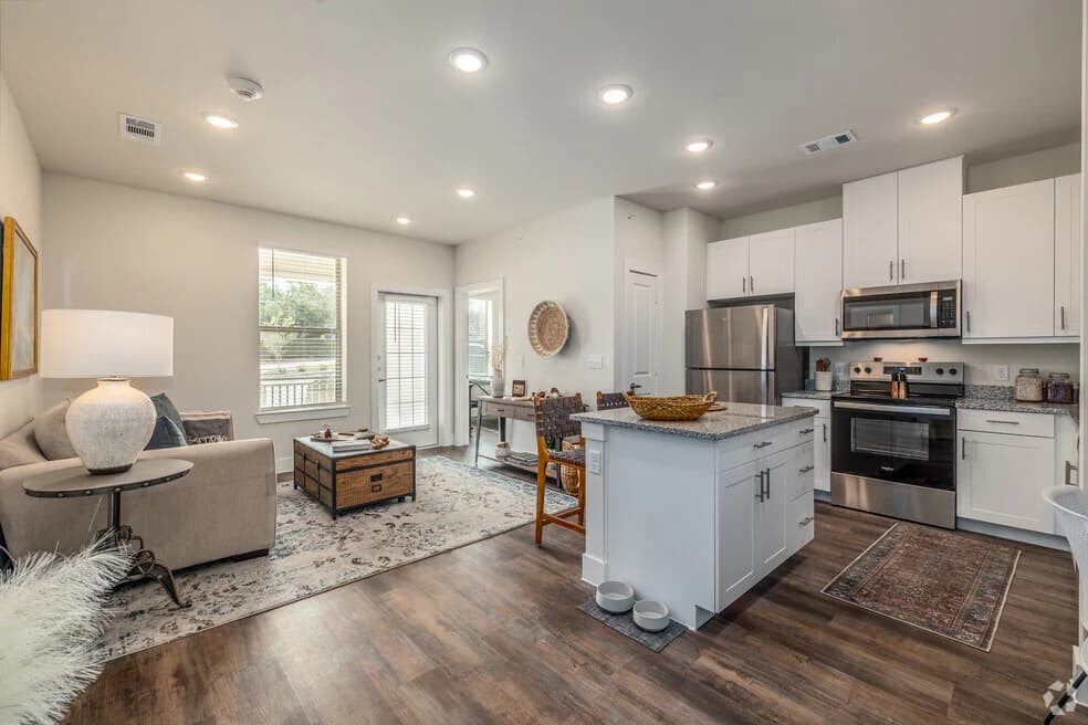 Cypress Creek Montfort Drive — photo 2