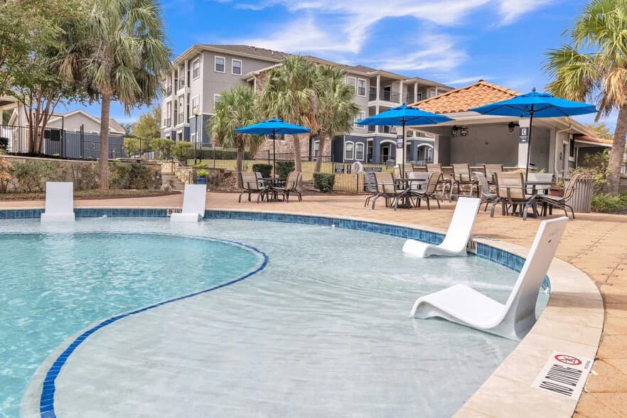 The Atlantic Mira Loma in Live Oak, Texas