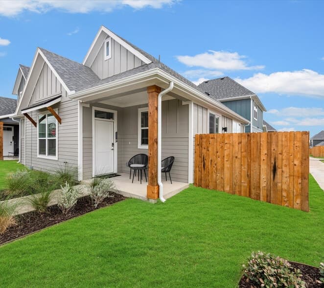 Chapel Creek Cottages in Fort Worth, Texas