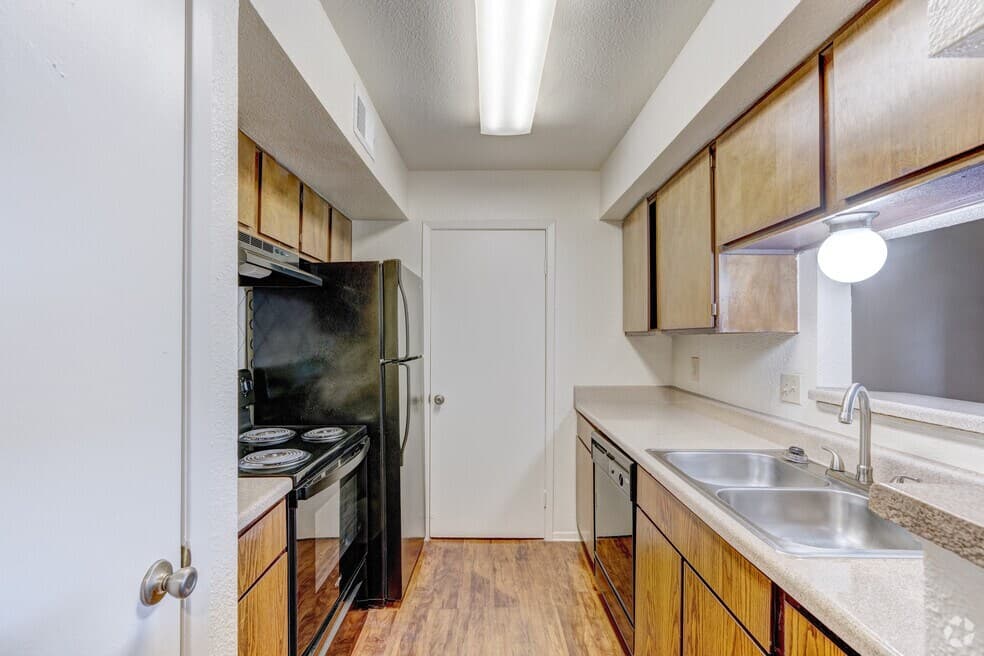 Windchase Hamlet Apartments — photo 3