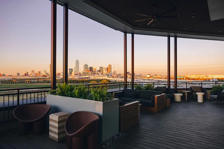 Oakhouse in Dallas, Texas