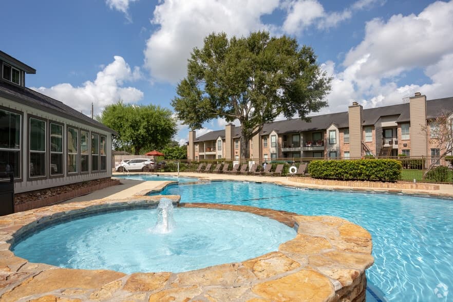 Broadstone Briar Forest in Houston, Texas