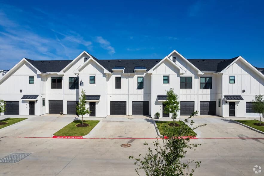 Emerson at Wells Branch in Pflugerville, Texas