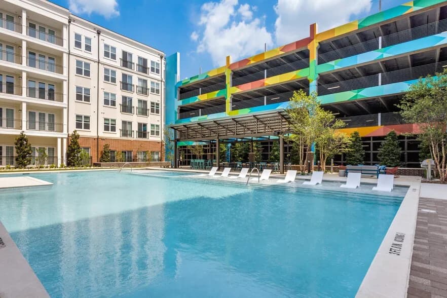 Era Apartments in Denton, Texas