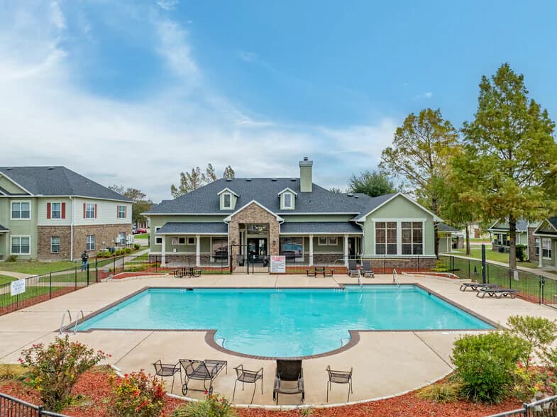 Westchester Woods Apartments in Pflugerville, Texas