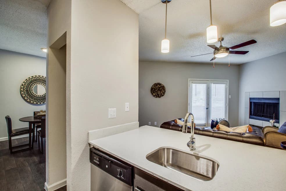 Felix Apartments — photo 4