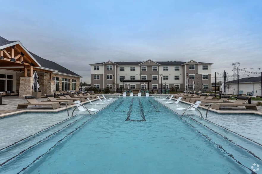 Allora Bear Creek in Houston, Texas