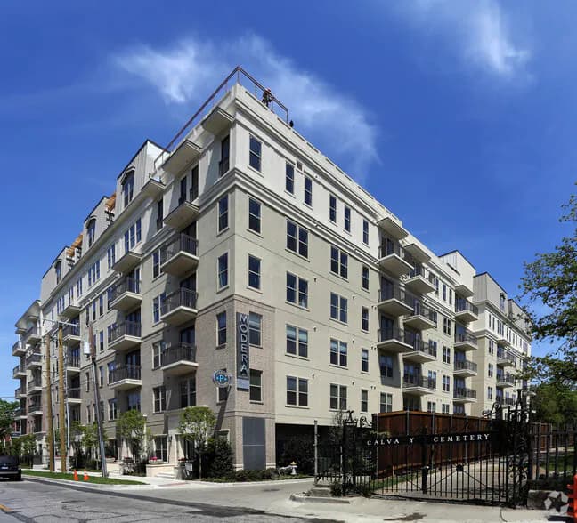 Howell Uptown in Dallas, Texas