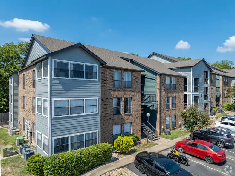 Silver Creek Apartments in Austin, Texas