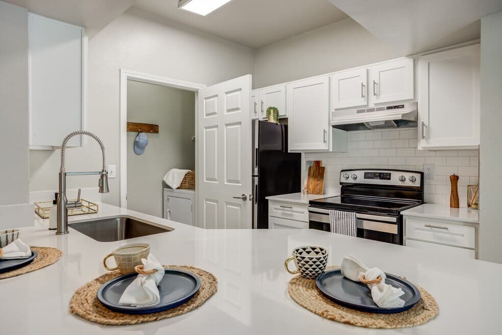 Canyon Resort at Great Hills Apartments — photo 4