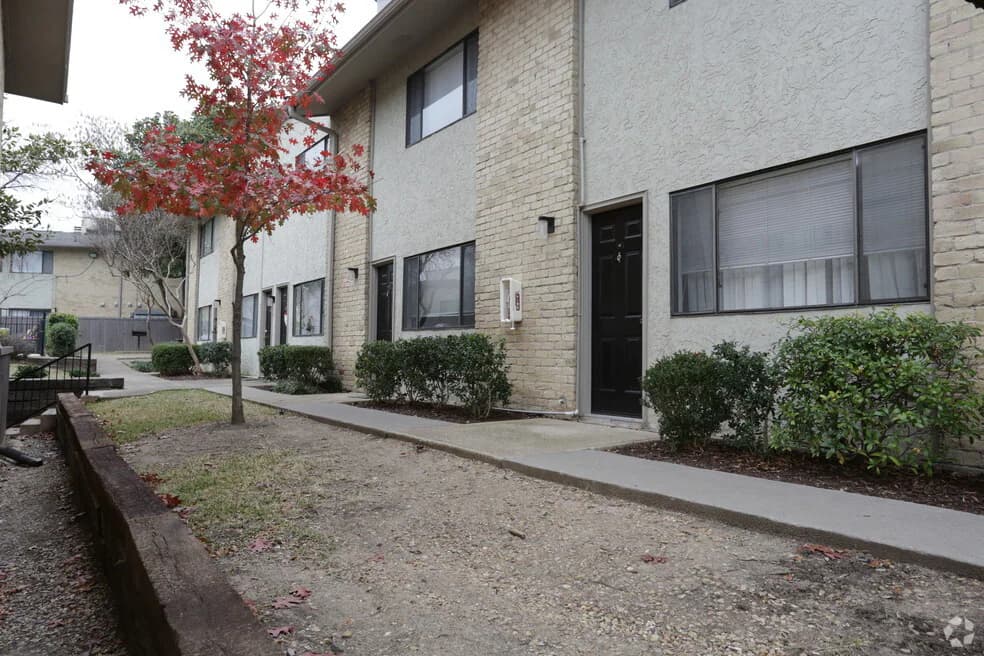 Lakefront Villas Apartments — photo 4