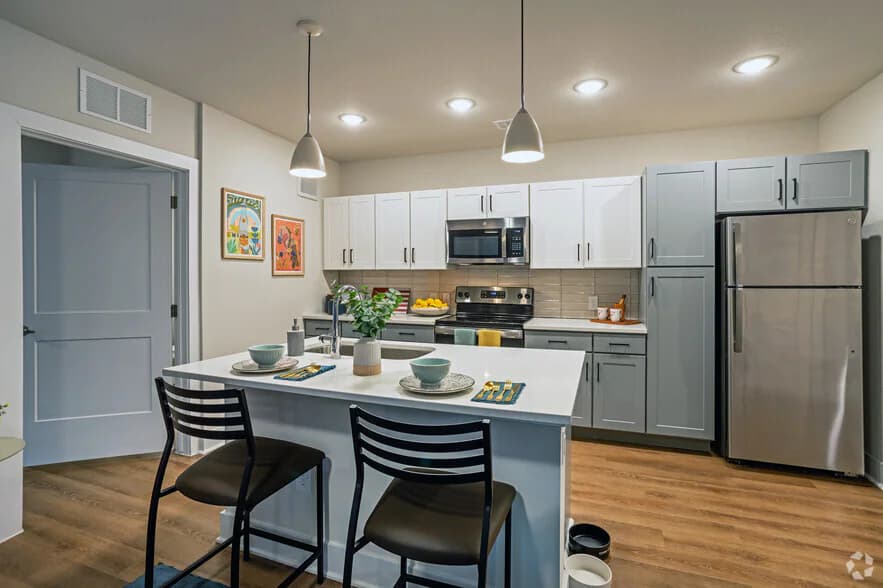 Noble 2500 | Student Housing in Austin, Texas