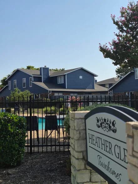 Heather Glen Townhomes in Arlington, Texas