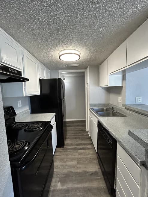 El Jardin Apartments in Fort Worth, Texas