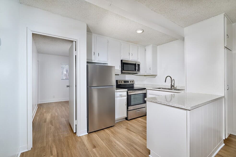 Panorama Apartments in Palm Desert, Texas