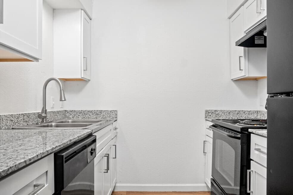 The Village Residences — photo 4