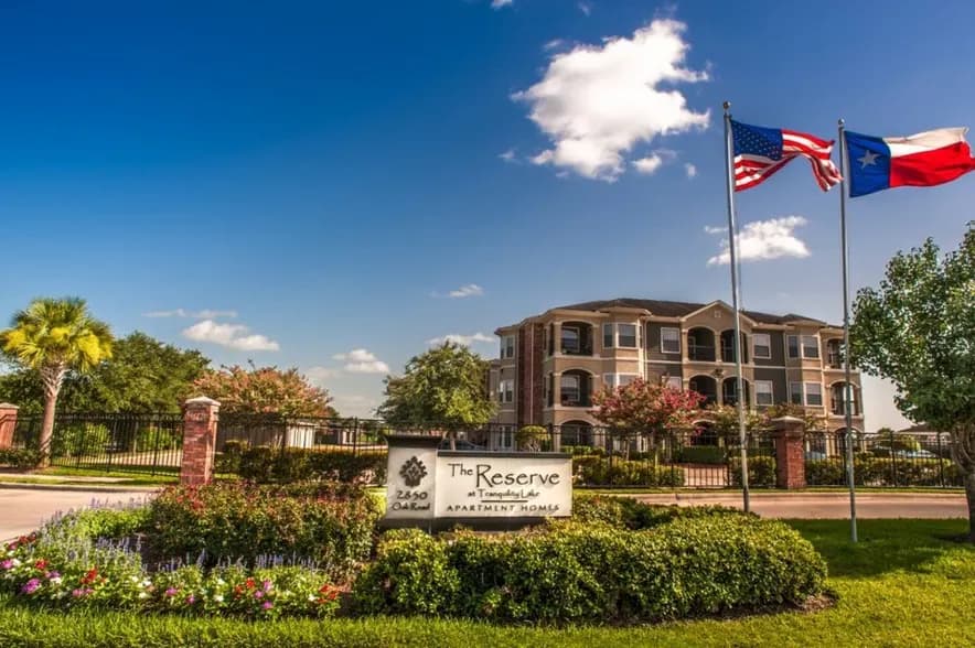 Reserve at Tranquility Lake in Pearland, Texas