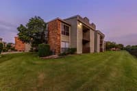 Summer Creek Apartments — photo 3