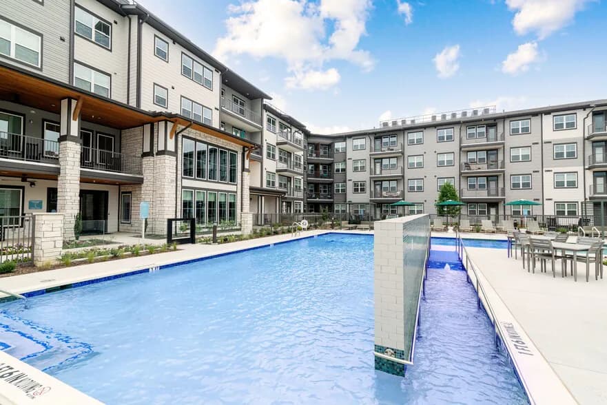Mera Craig Ranch 55+ Active Adult in McKinney, Texas