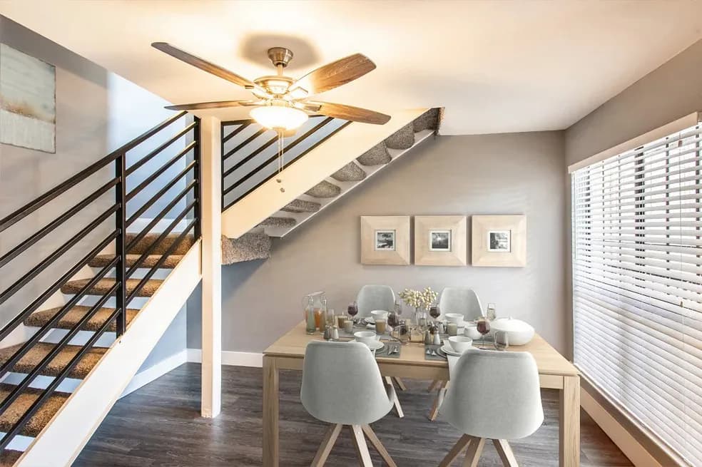 Cross Creek Apartments in Dallas, Texas