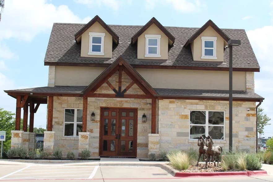 Riverhorse Ranch Apartments II in Pflugerville, Texas