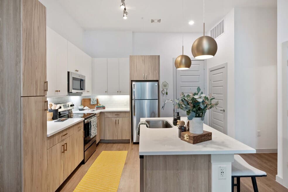 Atwell — photo 4