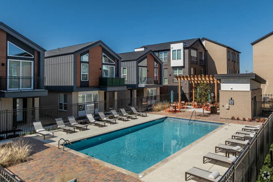 Eastlake Residences in Dallas, Texas