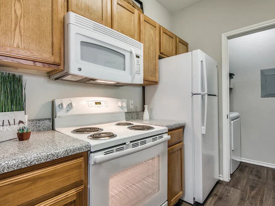 Kensley Apartment Homes — photo 2