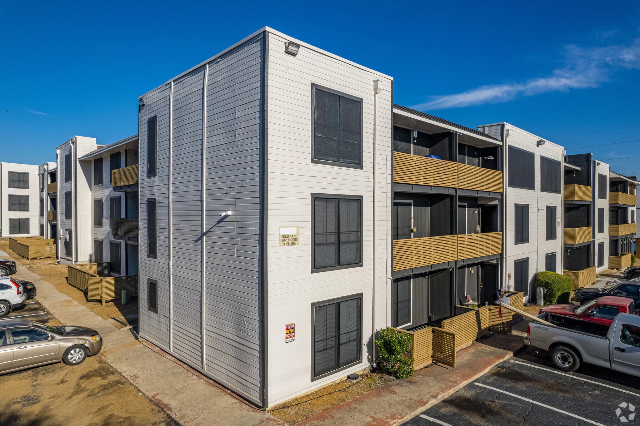 Parea Oak Lawn — photo 5