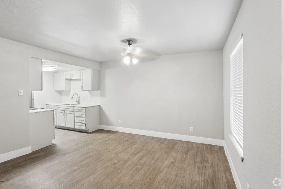 Lucia Apartments — photo 5