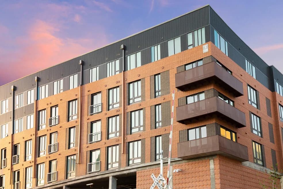 Residences at Saltillo — photo 4