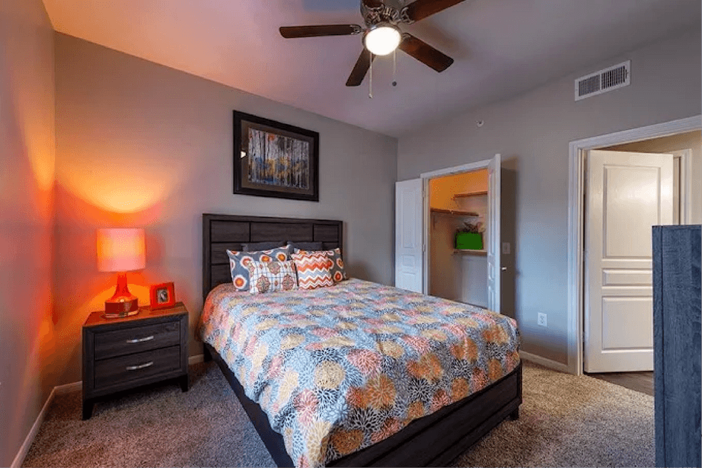 Cambria Cove Apartments — photo 2