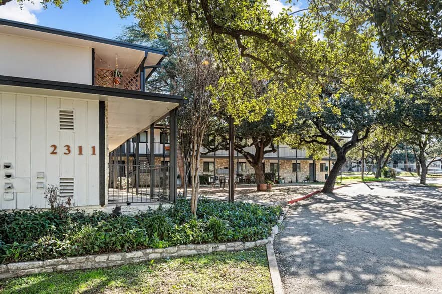 Tambaleo Apartments in Austin, Texas