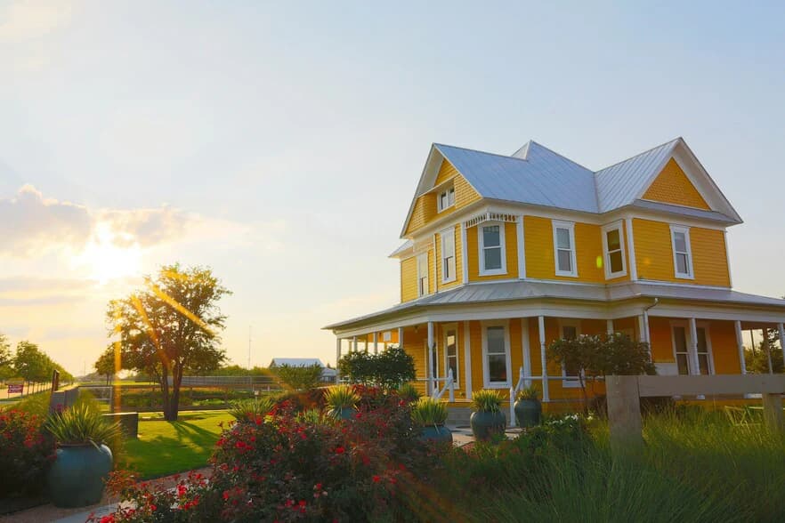 Harvest House — exterior