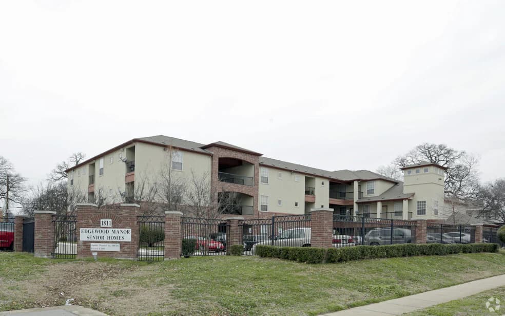 Edgewood Manor Senior Living — photo 2