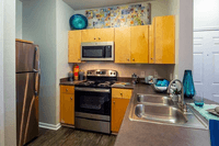 Cambria Cove Apartments — photo 5