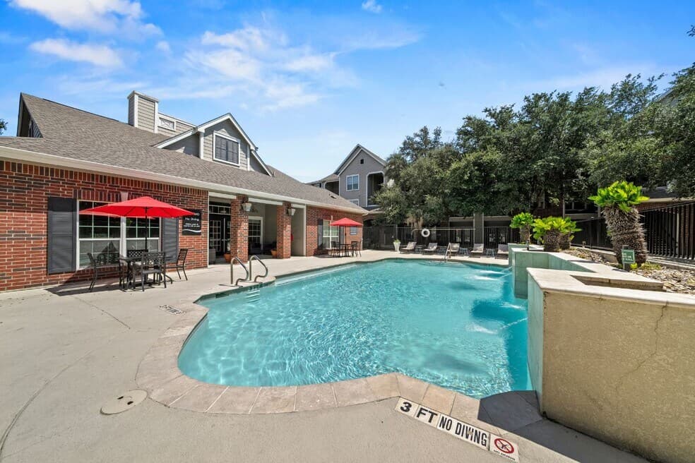 Savannah Club in San Marcos, Texas
