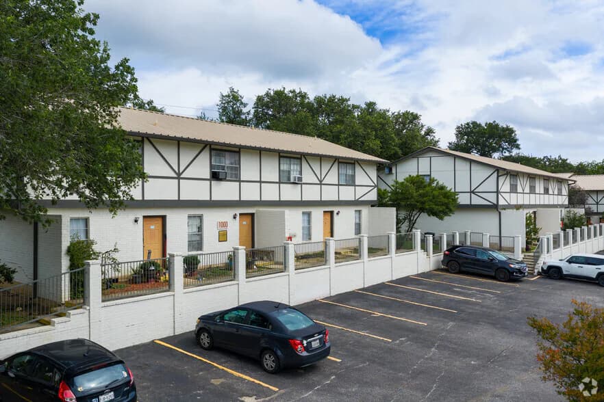 Rio Ranch Townhomes in San Marcos, Texas