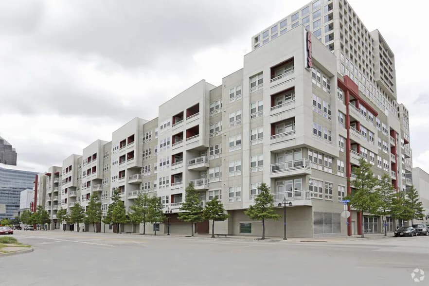 The Arts Apartments in Dallas, Texas