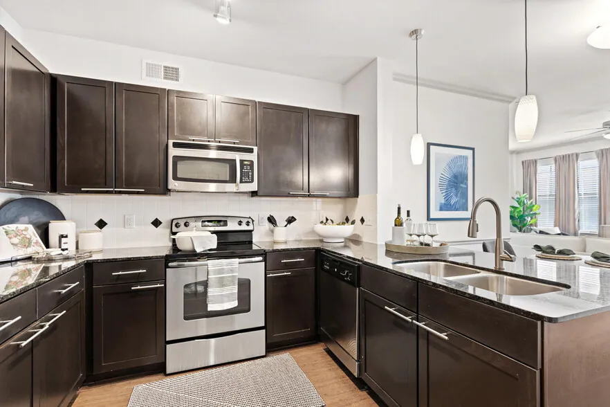 Creekside Townhomes in Richardson, Texas