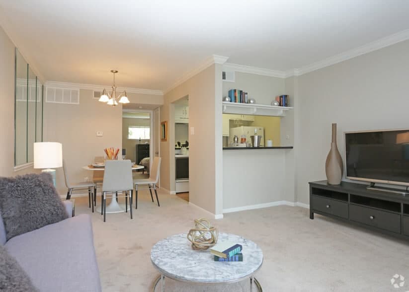 Brittany Place Apartments in Houston, Texas