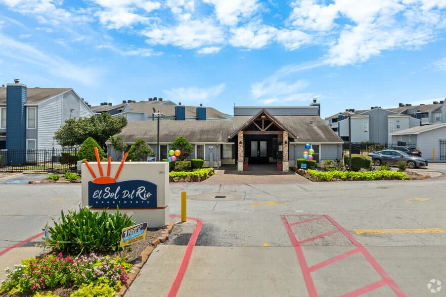El Sol Del Rio in Houston, Texas