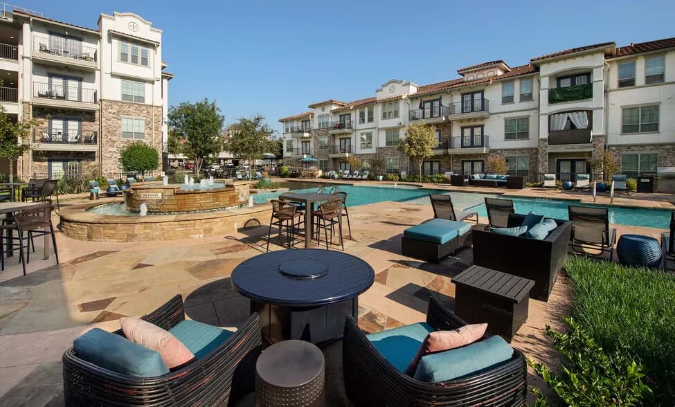 Villaggio in Mansfield, Texas