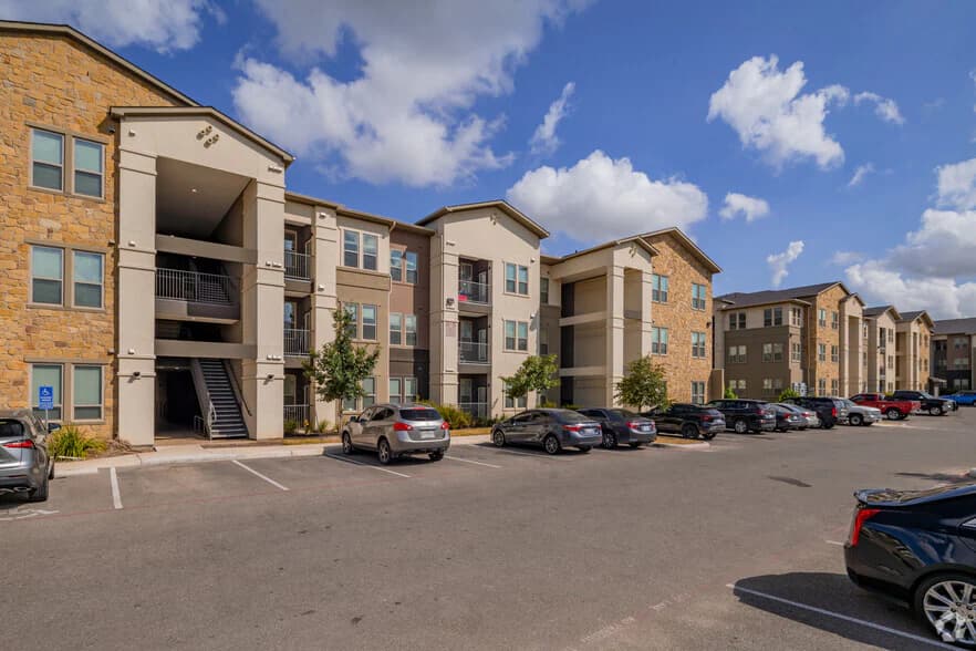 The Scott at Medio Creek in San Antonio, Texas