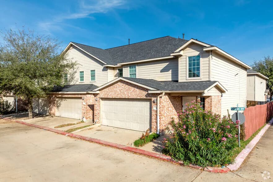 Palm Trace Homes in Houston, Texas